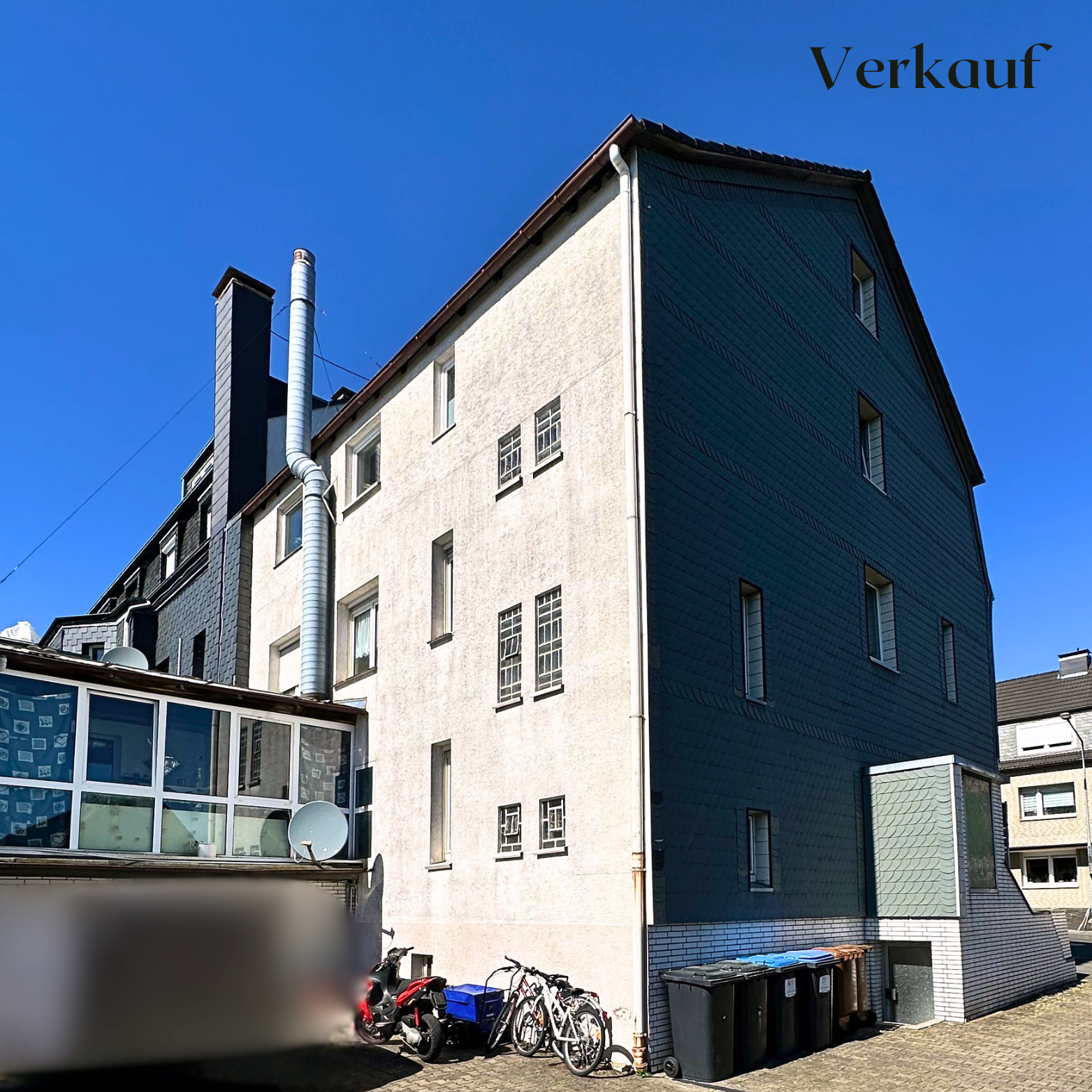 Mehrfamilienhaus
